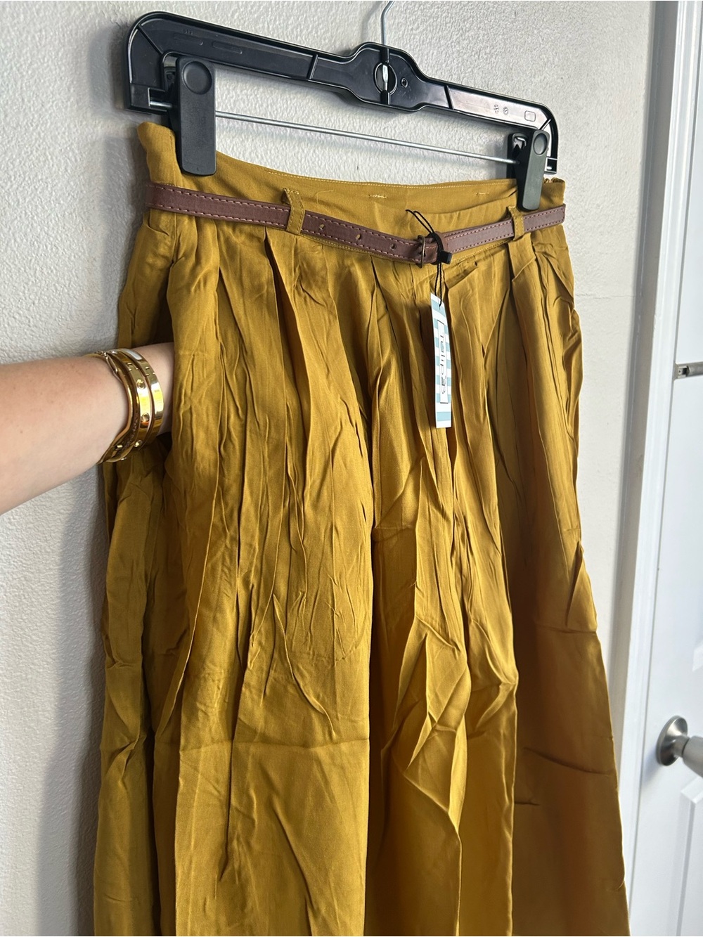 NWT Tulip B Mustard Yellow Midi Maxi Lined Pockets Skirt with Brown Belt Size M - Picture 5 of 8